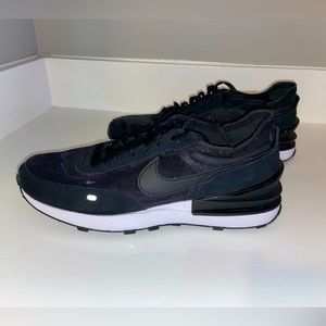 Nike Waffle One - Mens Black - Perfect Condition